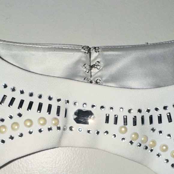 GUESS mini dress in white - Picture 3 of 5